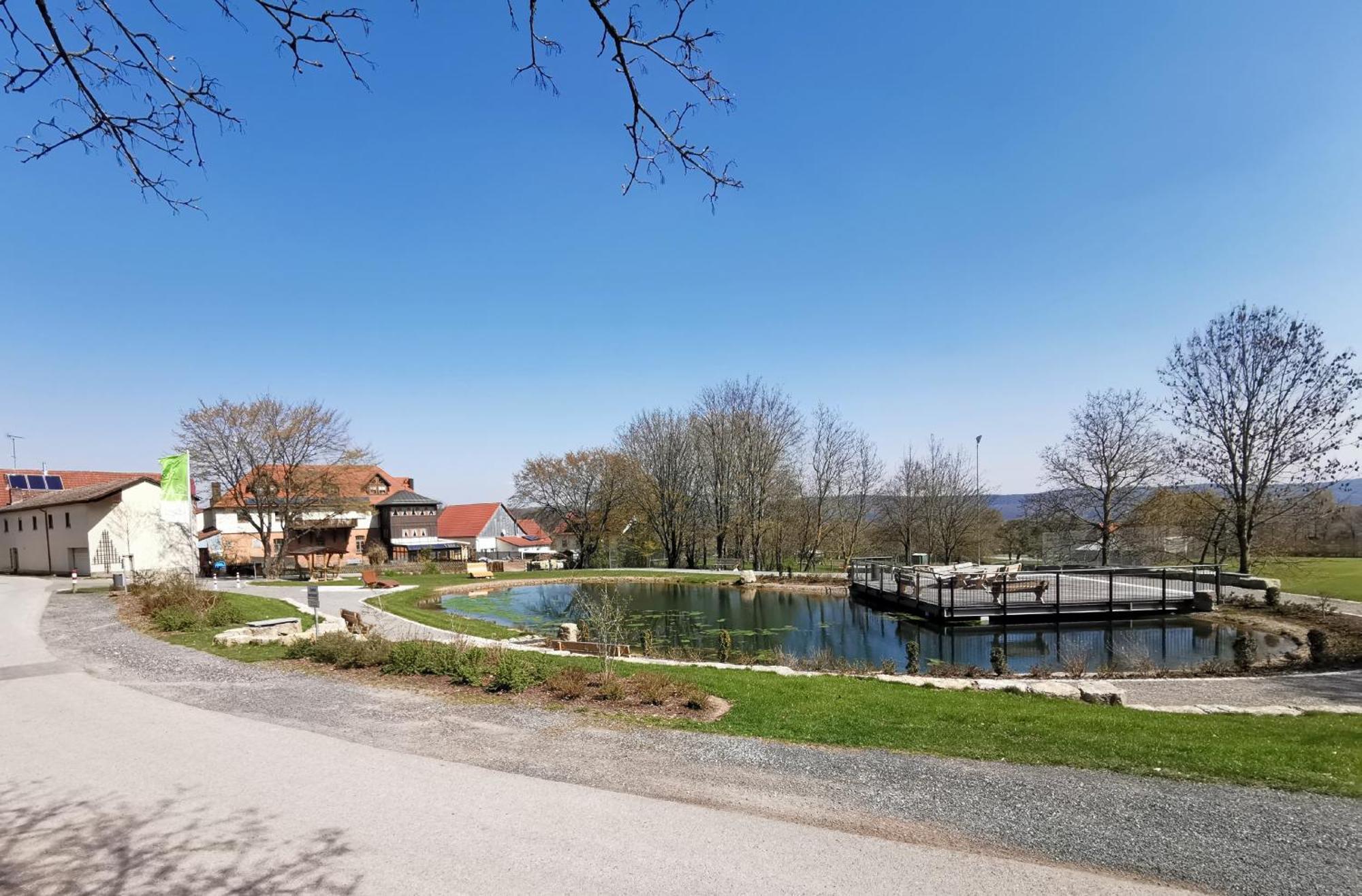 Vom Bahratal Hausen (Rhon-Grabfeld)